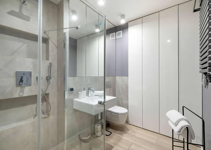 Cozy With Parking And Terrace In By Renters