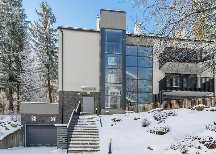 Apartment Cozy With Parking And Terrace In By Renters Karpacz